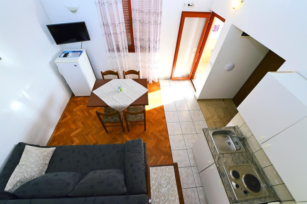 Apartments Zdjelar Пореч Экстерьер фото