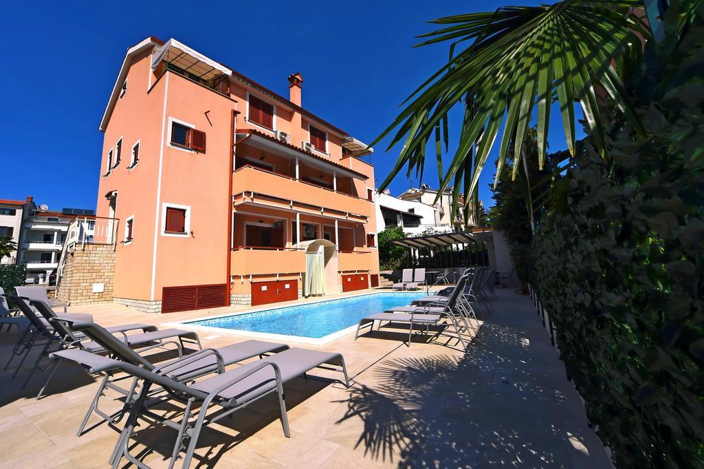 Apartments Zdjelar Пореч Экстерьер фото
