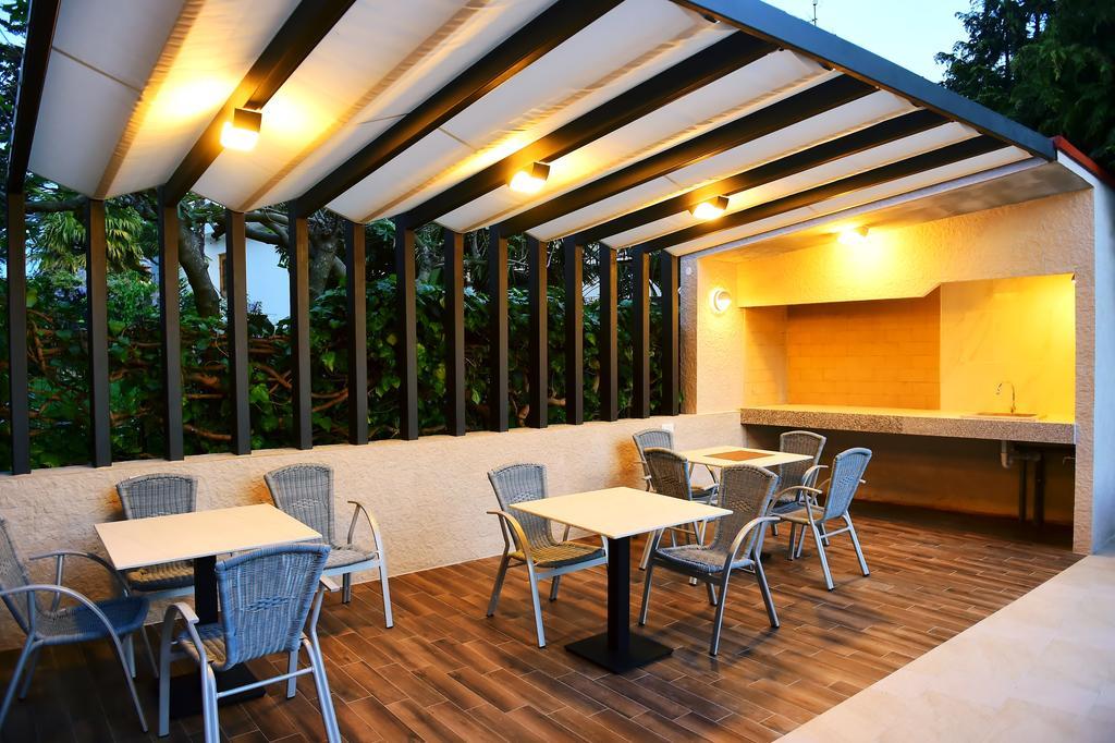 Apartments Zdjelar Пореч Экстерьер фото